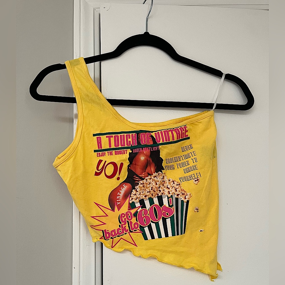 Graphic half top!